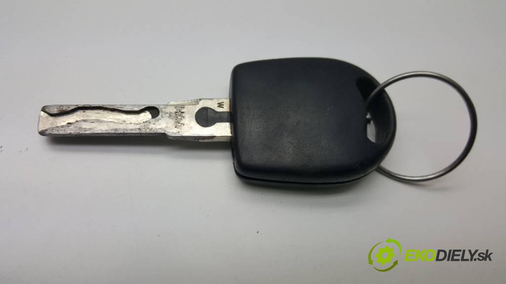 VOLKSWAGEN GOLF IV 1.9 TDI KOMBI 1999 110 kW 1.9 TDI KOMBI 1896,00 spínačka 4B0905851C (Spínací skříňky a klíče)