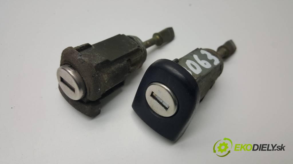 VOLKSWAGEN GOLF IV 1.9 TDI KOMBI 1999 110 kW 1.9 TDI KOMBI 1896,00 spínačka 4B0905851C (Spínací skříňky a klíče)