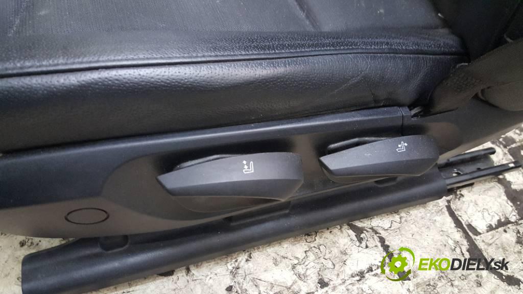 BMW SERIA 3 E90 320D 2006 163 kW E90 320D 1990 sedadla sedačky + sedadlo -