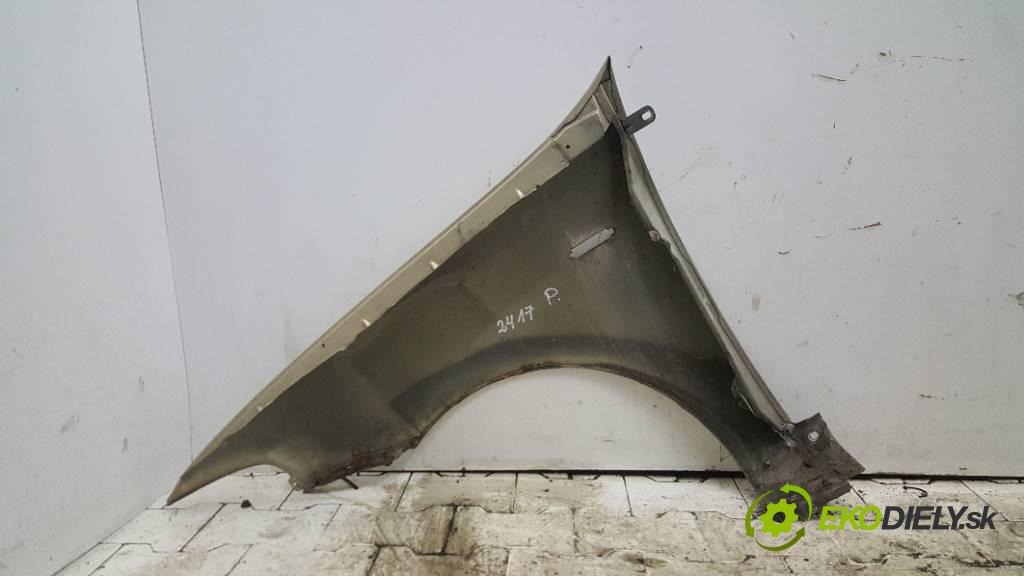 FIAT ALBEA   2004     blatník přední část pravý