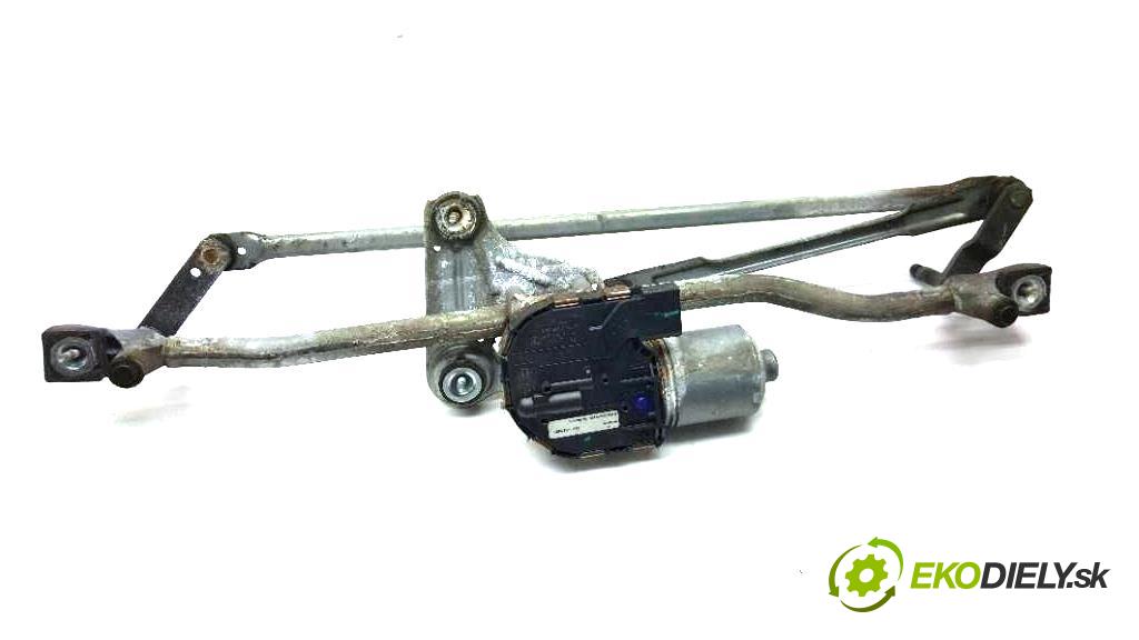 VOLVO V 60    2013 163 kW    1984 Mechanizmus stieračov predný 30753493    (Motorčeky stieračov predné)