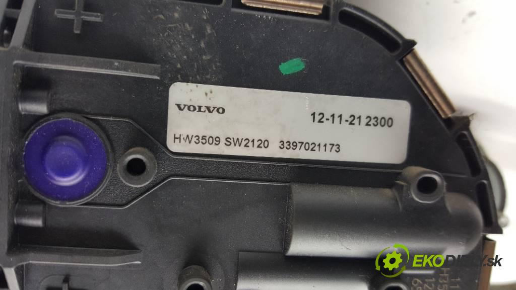 VOLVO V 60    2013 163 kW    1984 Mechanizmus stieračov predný 30753493    (Motorčeky stieračov predné)