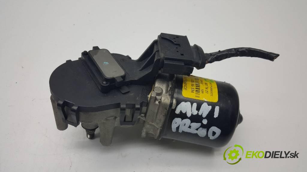 MINI COOPER   2007 120 kW   1598 motorek stěračů přední část 8377427   53555304 (Motorky stěračů)