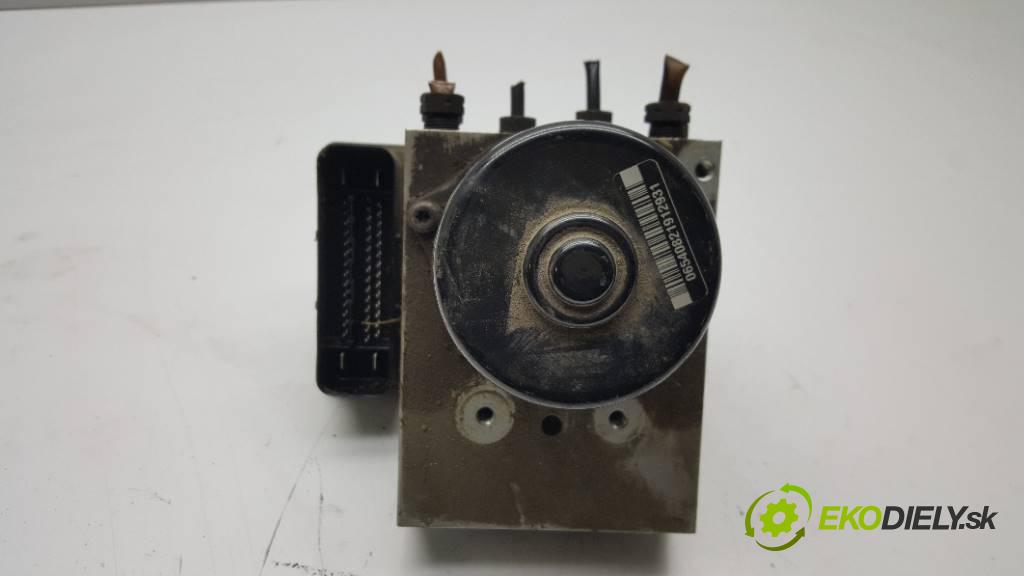 VOLVO XC 70 V 70 2003 120KW V 70 2401 Pumpa ABS P08671225   (Pumpy ABS)