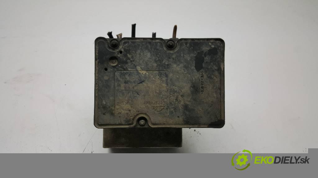 VOLVO XC 70 V 70 2003 120KW V 70 2401 Pumpa ABS P08671225   (Pumpy ABS)