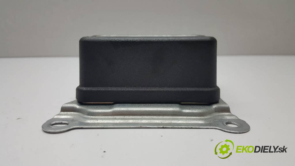 FORD FOCUS  MK3 2013 115 kW  MK3 1997 senzor airbag CM5T14B321CA USZKODZONY  (Snímače)