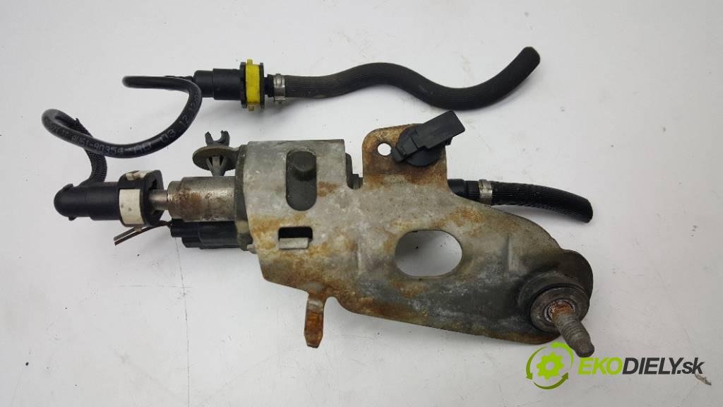 FORD FOCUS  MK3 2013 115 kW  MK3 1997 Pumpa paliva vonkajšia AV61-9A407-AD (Palivové pumpy, čerpadlá, plaváky)