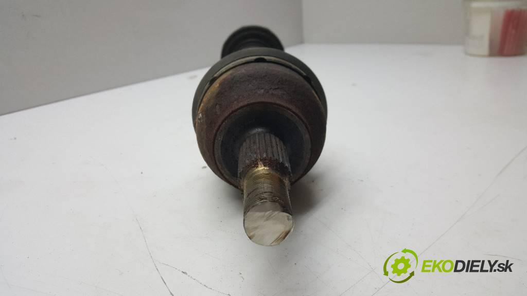 FORD FOCUS  MK3 2013 115 kW  MK3 1997 Poloos ľavá strana  (Poloosy)