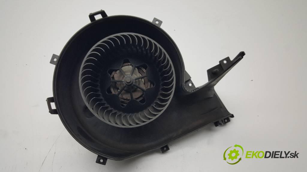 OPEL VECTRA C   2002 125 kW    2172 Ventilátor ventilátor kúrenia 007013E 021828902 (Ventilátory kúrenia)