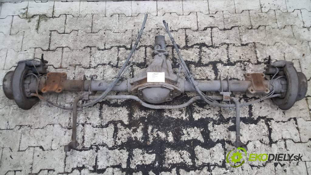 MERCEDES-BENZ SPRINTER 310 1998 102 kW 310 2874 výztuha zadní část 90335100