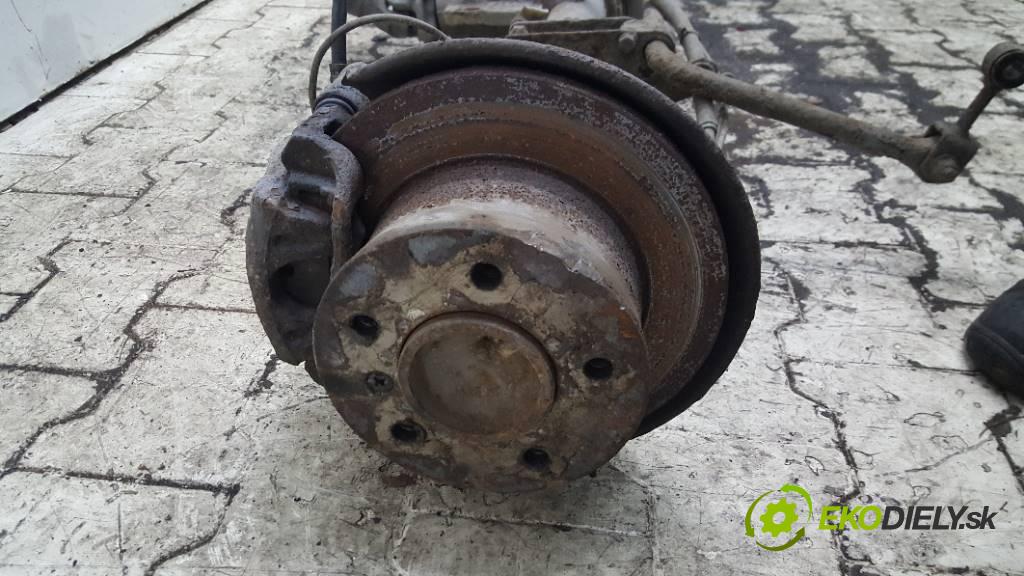 MERCEDES-BENZ SPRINTER 310 1998 102 kW 310 2874 výztuha zadní část 90335100