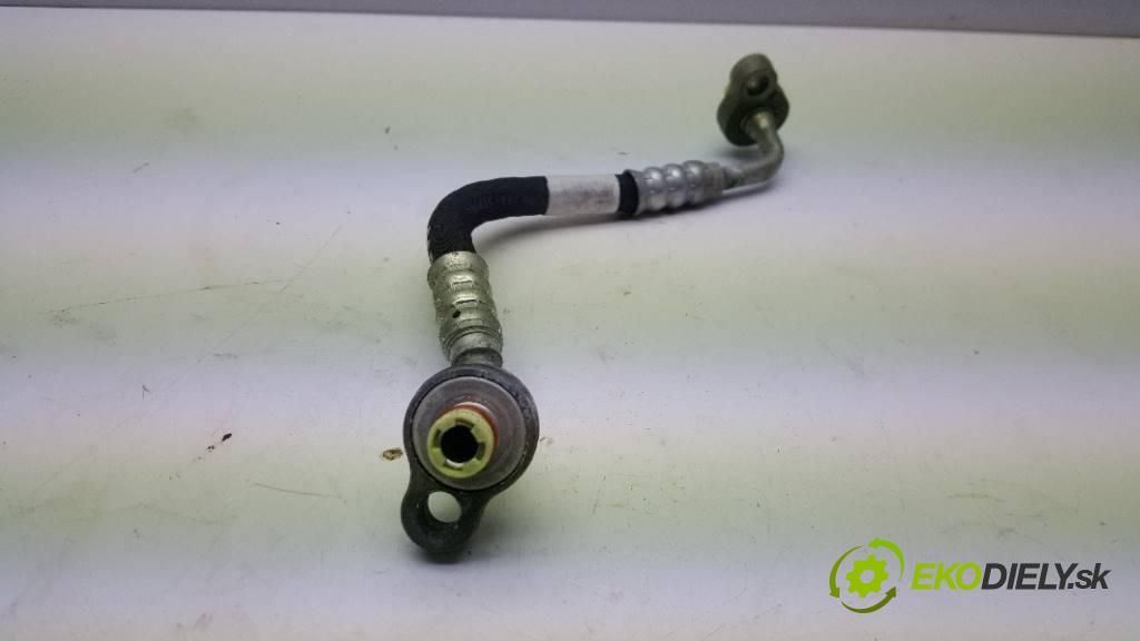 VOLVO V 40 D4 2014 190 kW D4 1969 rúrka klimatizácie VPCV6H-19F552-BA (Rúrky klimatizácie)