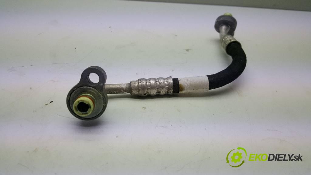 VOLVO V 40 D4 2014 190 kW D4 1969 rúrka klimatizácie VPCV6H-19F552-BA (Rúrky klimatizácie)