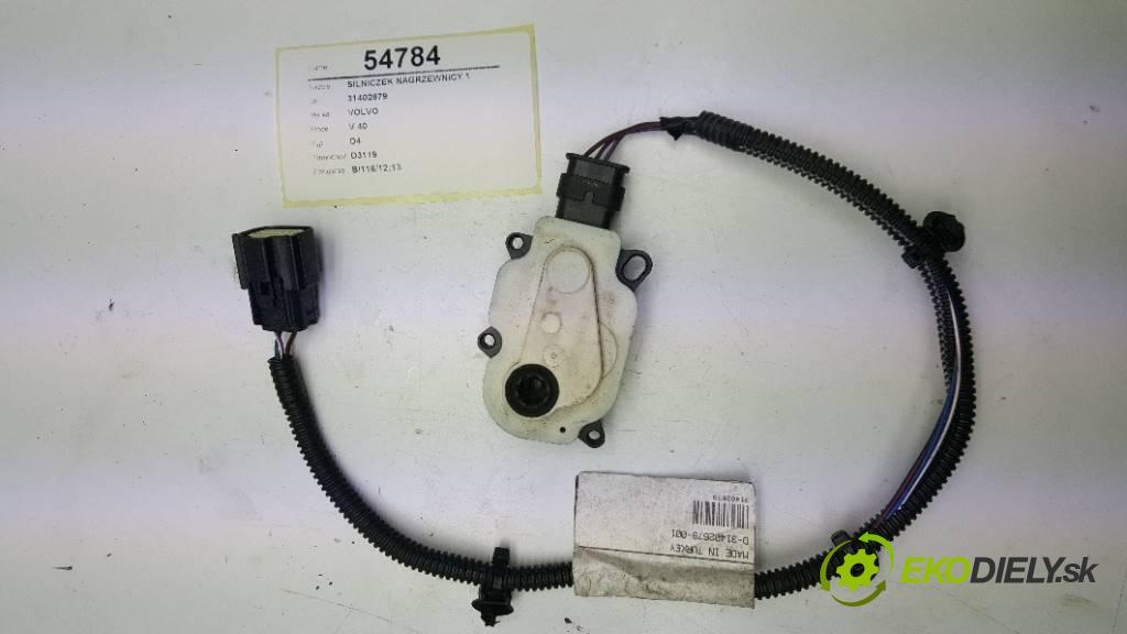 VOLVO V 40 D4 2014 190 kW D4 1969 Motorček kúrenia 1 31402679