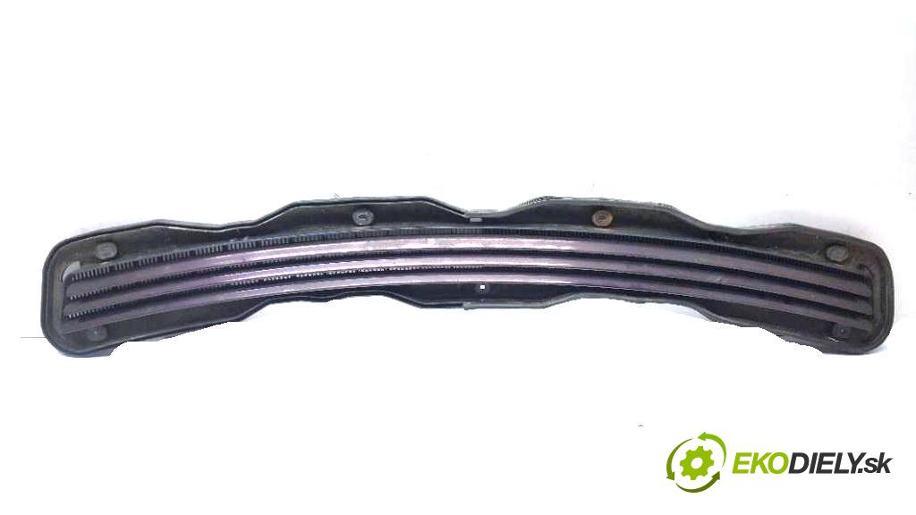 MERCEDES-BENZ 210 E 270 CDI 210 2001 125 kW E 270 CDI 210 2685 Torpédo, plast pod čelné okno A2108800705 (Torpéda)