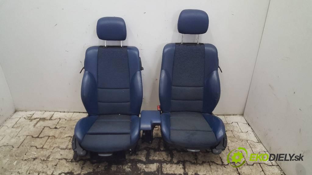 BMW E46   2002 115 kW    1796 Sedadlá, sedačky + Sedadlo - PRZÓD +BOCZKI + PODŁOKIETNIK