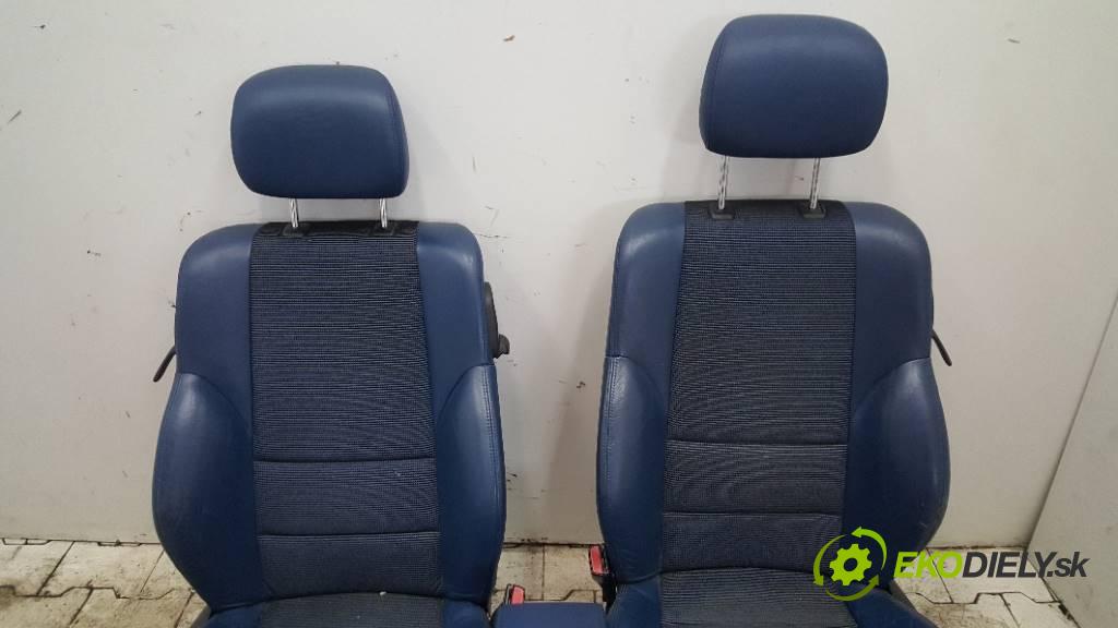 BMW E46   2002 115 kW    1796 Sedadlá, sedačky + Sedadlo - PRZÓD +BOCZKI + PODŁOKIETNIK