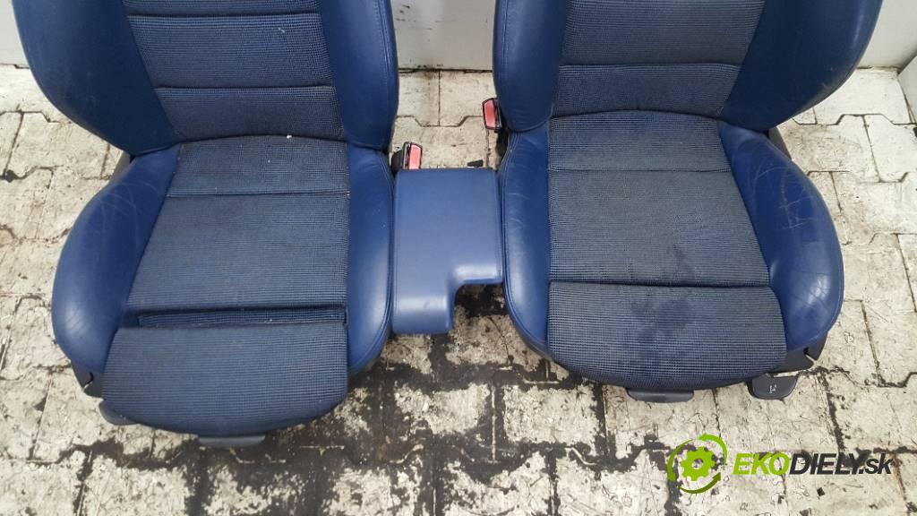 BMW E46   2002 115 kW    1796 Sedadlá, sedačky + Sedadlo - PRZÓD +BOCZKI + PODŁOKIETNIK