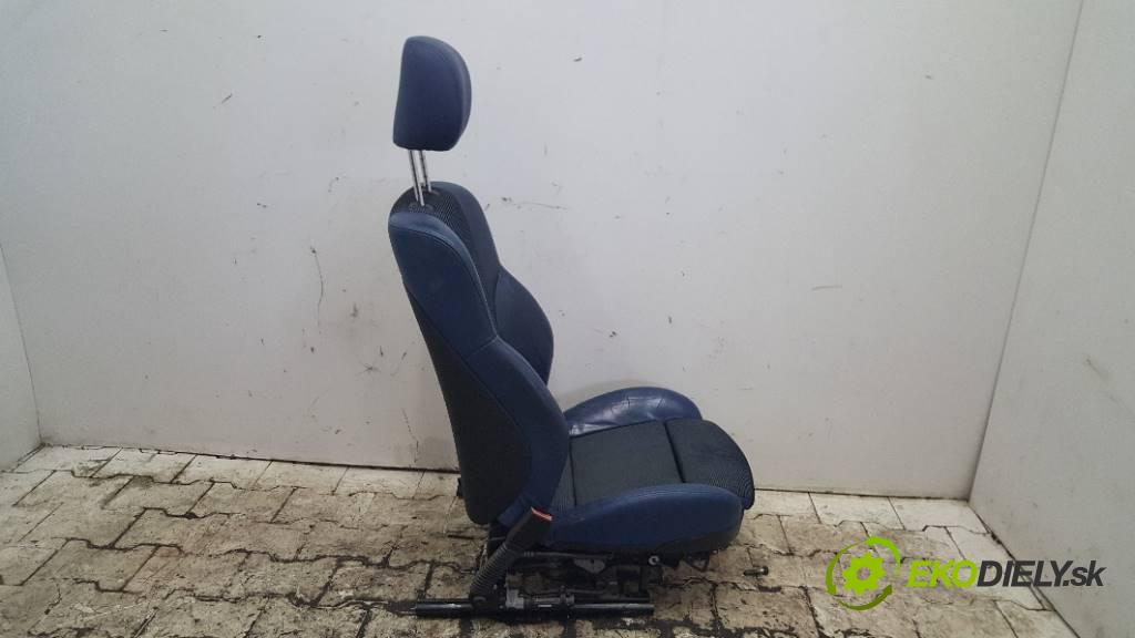 BMW E46   2002 115 kW    1796 Sedadlá, sedačky + Sedadlo - PRZÓD +BOCZKI + PODŁOKIETNIK