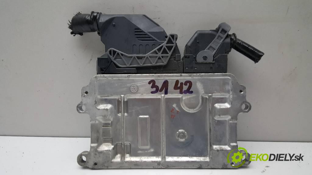 MAZDA 3  2016 120 kW    1998 riadiaca jednotka Motor PSS2188K2B (Riadiace jednotky)