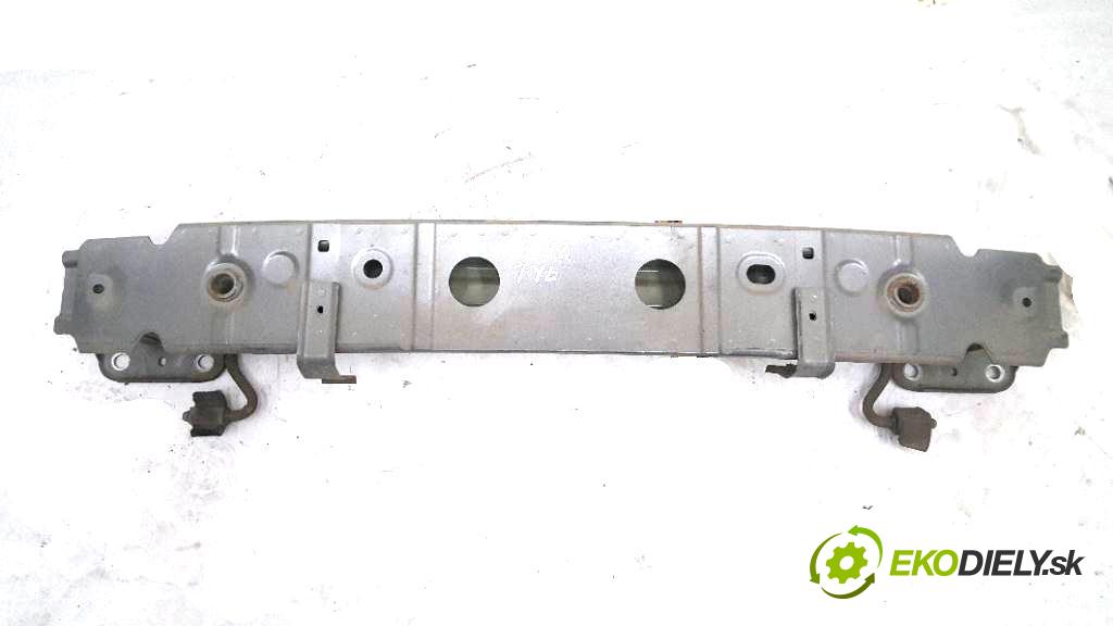 MAZDA 3  2016 120 kW   1998 výztuha nárazníka zadní část 