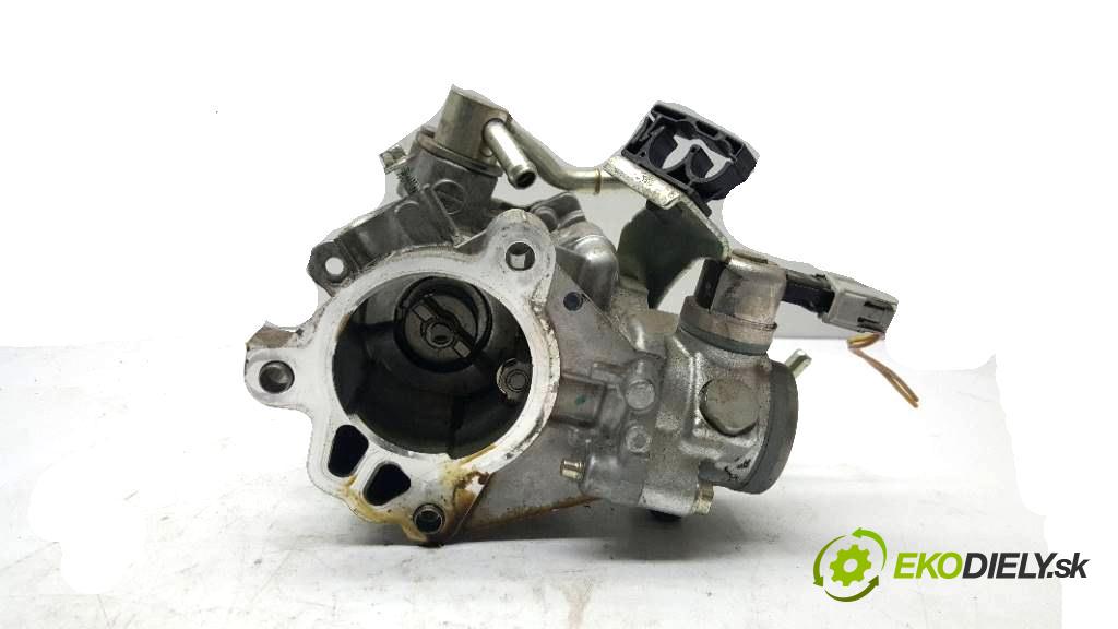 MAZDA 3  2016 120 kW    1998 Pumpa vákuová P54G-18G00