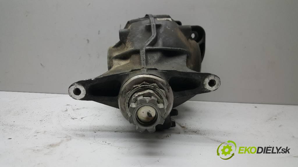 BMW F10 F11 2013 163 kW F11 1995 Most zadní část diferenciál 7573815  (Zadní)