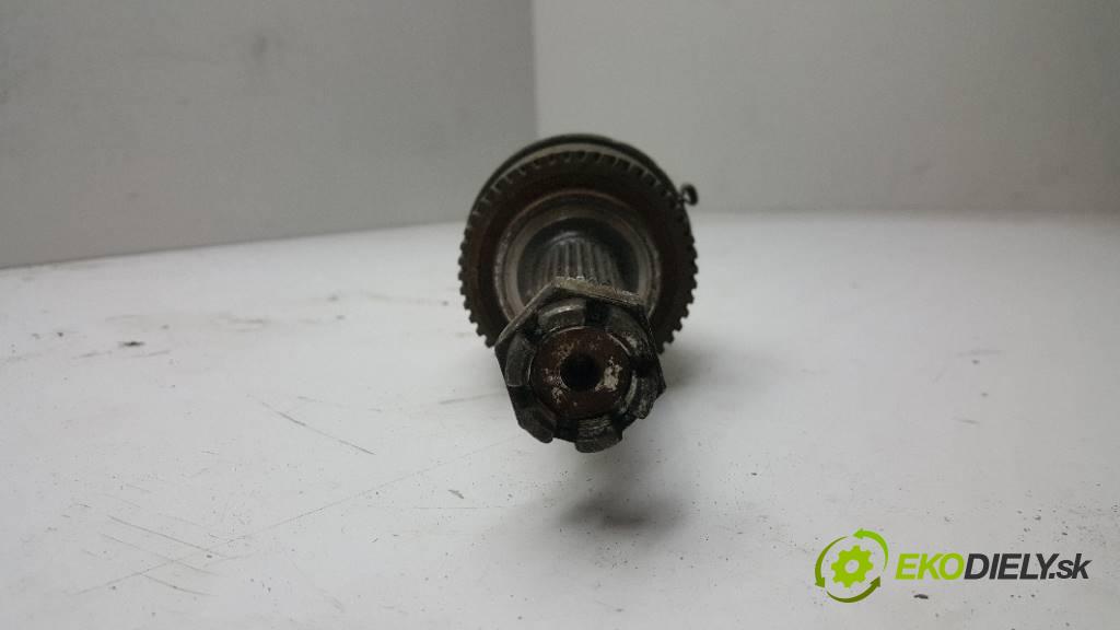 HYUNDAI  I20 X 2014 75 kW X 1120 Poloos pravá  (Poloosy)