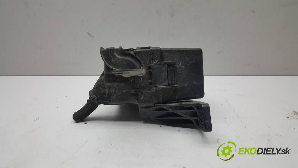 HYUNDAI  I20 X 2014 75 kW X 1120 Skrinka poistková 91940-1J500 (Poistkové skrinky)