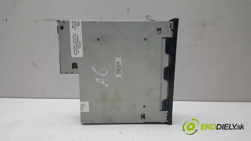 AUDI A6 C6 2006 224 kW C6 2967 Menič CD 4E0035111A (CD meniče)