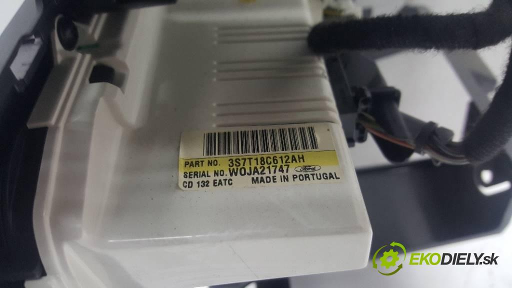 FORD MONDEO MK3 2004 116 kW MK3 1998 Panel ovládania kúrenia 3S7T18C612AH (Prepínače, spínače, tlačidlá a ovládače kúrenia)