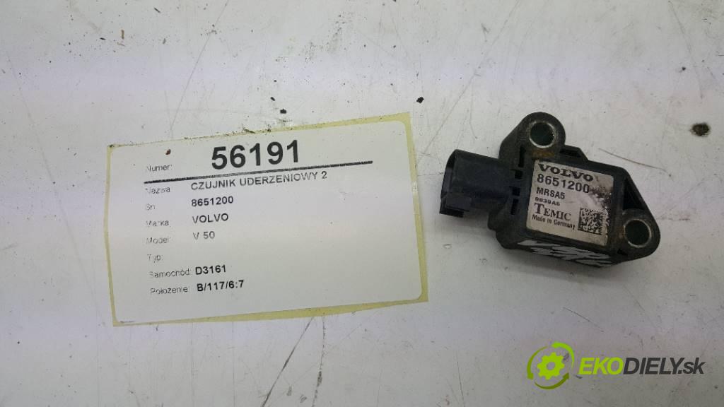 VOLVO V 50   2006 136 kW     1997 snímač nárazu 2 8651200