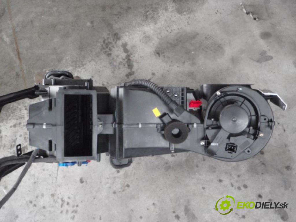 SKODA SUPERB    BRAK  Superb I Výhrevné teleso, radiátor kúrenia klimatizácia Ventilátor EU