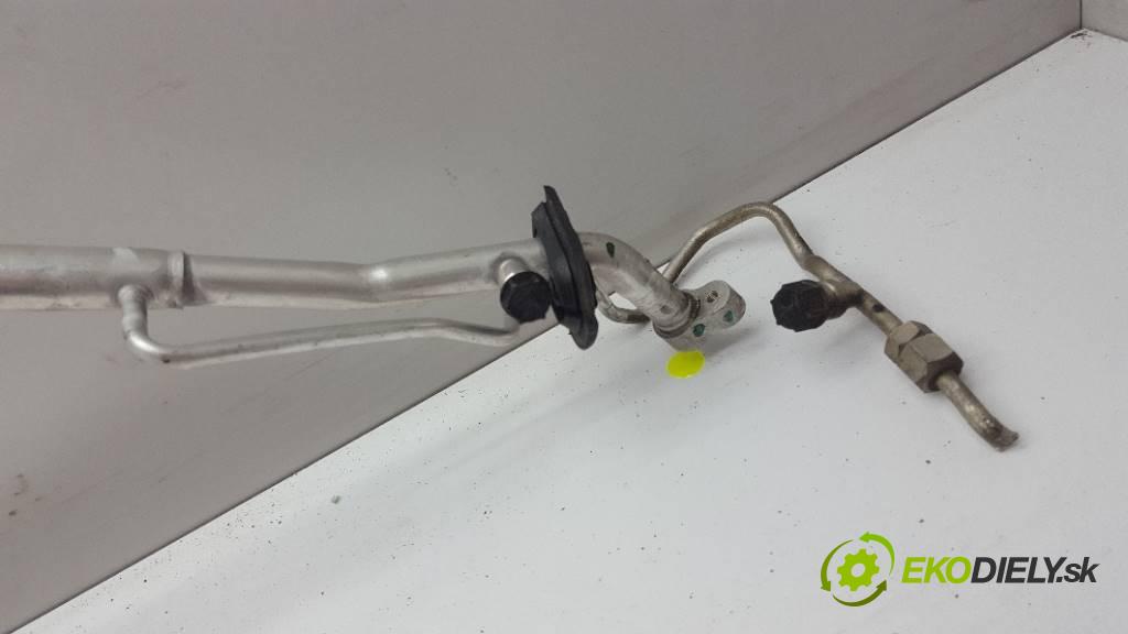 INFINITI Q50   2017 211 kW X 1991 rúrka klimatizácie  (Rúrky klimatizácie)