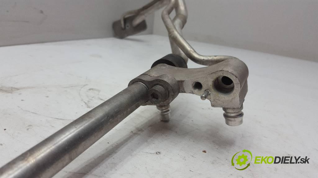 BMW X5 E70 2009 235 kW E70 2993 rúrka klimatizácie 9187635 (Rúrky klimatizácie)