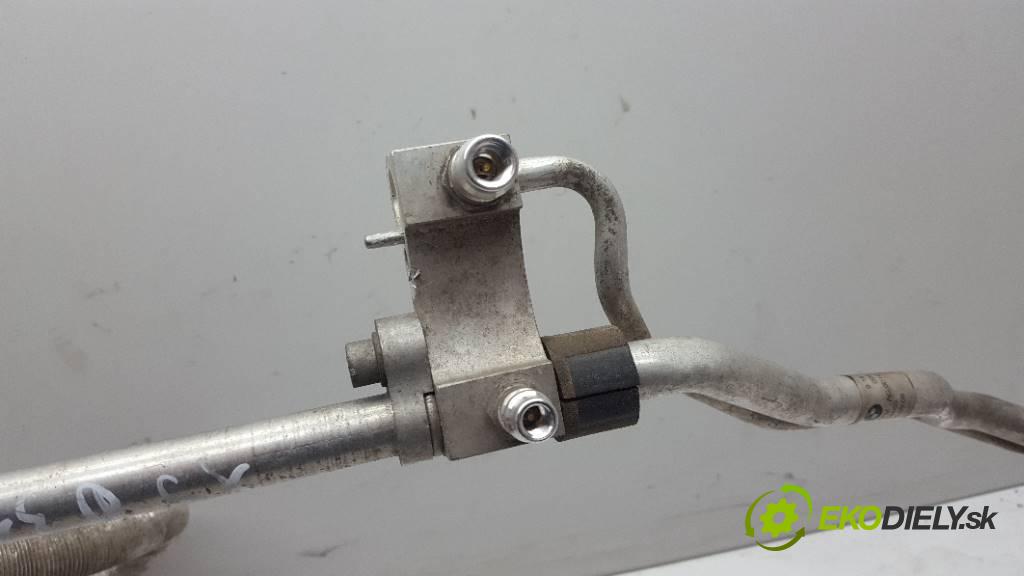 BMW X5 E70 2009 235 kW E70 2993 rúrka klimatizácie 9187635 (Rúrky klimatizácie)