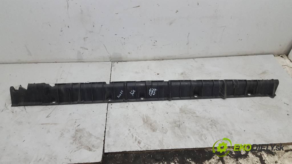 BMW X5 E70 2009 235 kW E70 2993 práh pravý ŚLIZG (Ostatní)