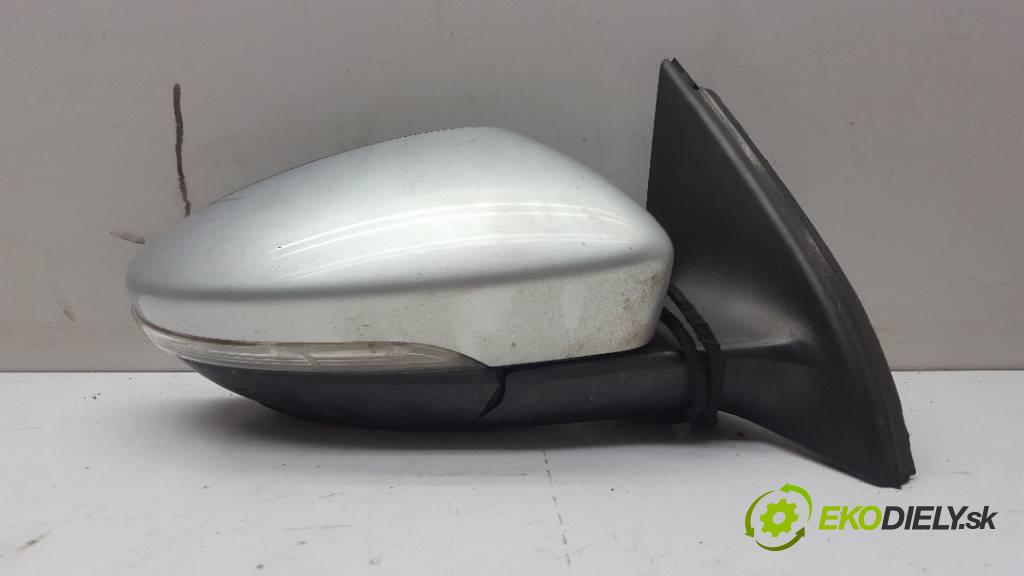 VOLKSWAGEN PASSAT B7 B7 2012 140 kW B7 1968 Spätné zrkadlo pravé 7PIN (Ostatné)