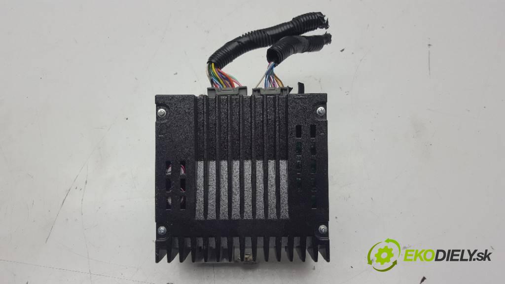 HONDA CIVIC IX 2012 141 kW IX 1798 Zosilňovač radia 39186-TV0-E012-M1 (Zosilňovače)