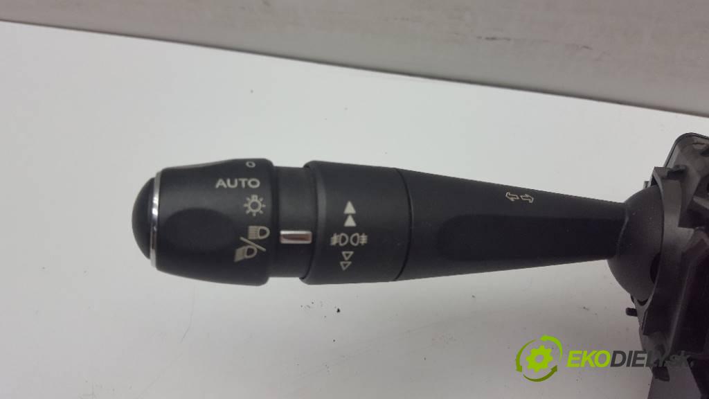 CITROEN DS5  2013 163 kW X 1997 Prepínač kombinovaný 96759261XT (Prepínače, spínače, tlačidlá a ovládače kúrenia)