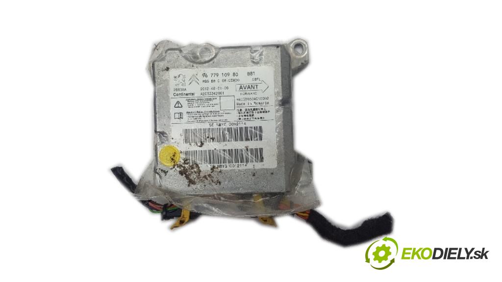 CITROEN DS5  2013 163 kW X 1997 senzor airbag USZKODZONY 9677910980 (Snímače)