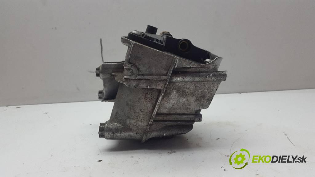 CITROEN DS5  2013 163 kW X 1997 Obal filtra paliva 968541408000 1040354S01