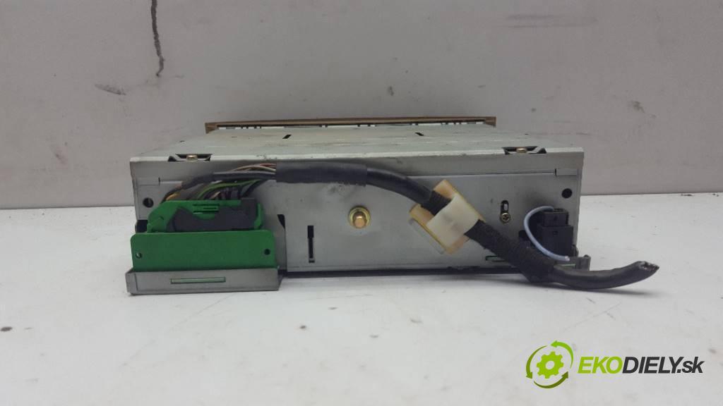 RENAULT MODUS   2005 101 kW    1461 RADIO 8200335076MH9RN32U (Audio zariadenia)