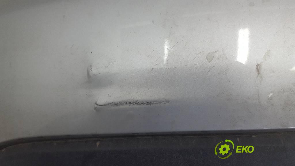AUDI A4 B8 AVANT 2008 160 kW B8 AVANT 1798 nárazník zadní část