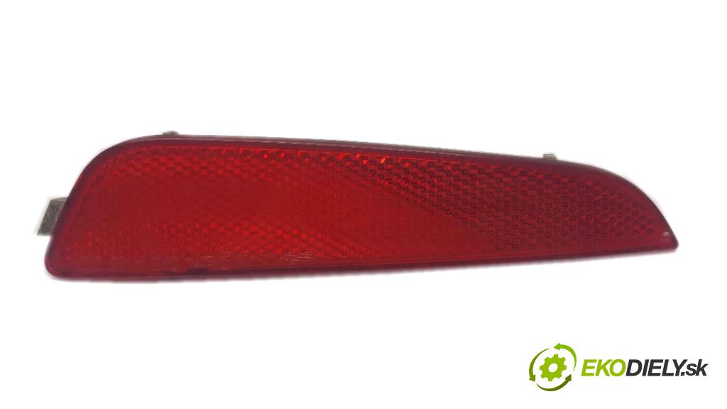 SEAT IBIZA III   2008 86 kW    1390 reflexní 6L6945105A