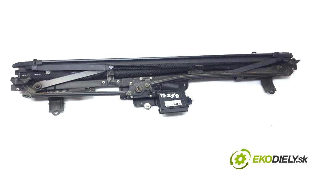 LEXUS IS 250   2008 208 kW     2500 Roleta KTC82011 (Rolety kufra)