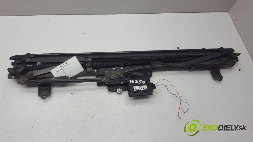 LEXUS IS 250   2008 208 kW     2500 Roleta KTC82011 (Rolety kufra)