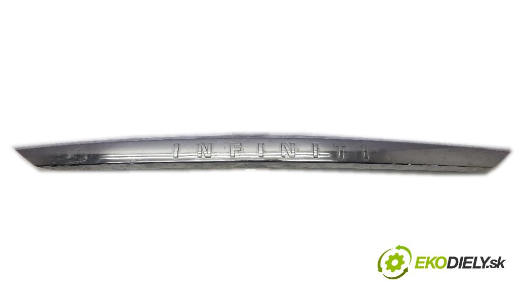 INFINITI Q50   2015 170 kW     2143 lišta dveří zadní část  (Lišty)