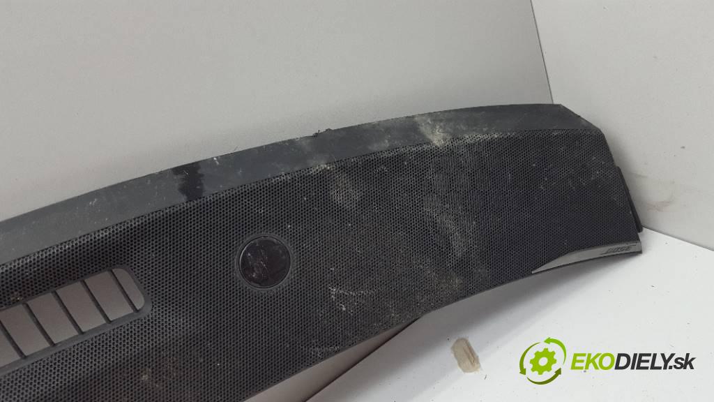 INFINITI Q50   2015 170 kW      2143 palubní doska LISTWA DESKI  (Palubní desky)