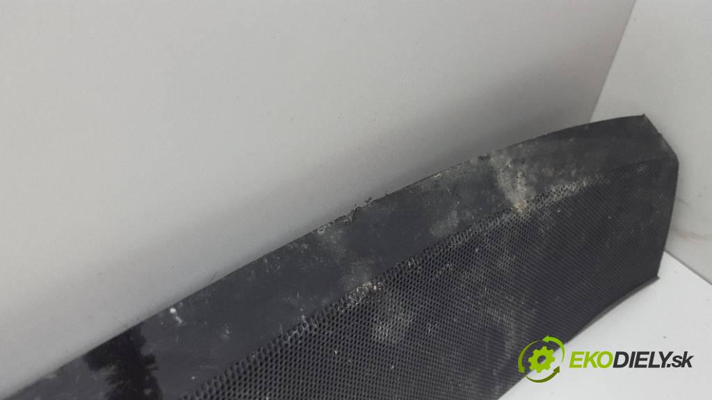 INFINITI Q50   2015 170 kW      2143 palubní doska LISTWA DESKI  (Palubní desky)